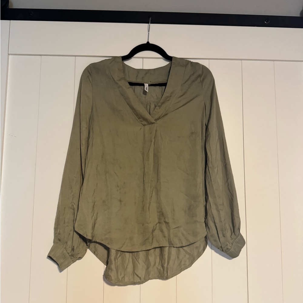 Green Long Sleeve Dress Shirt